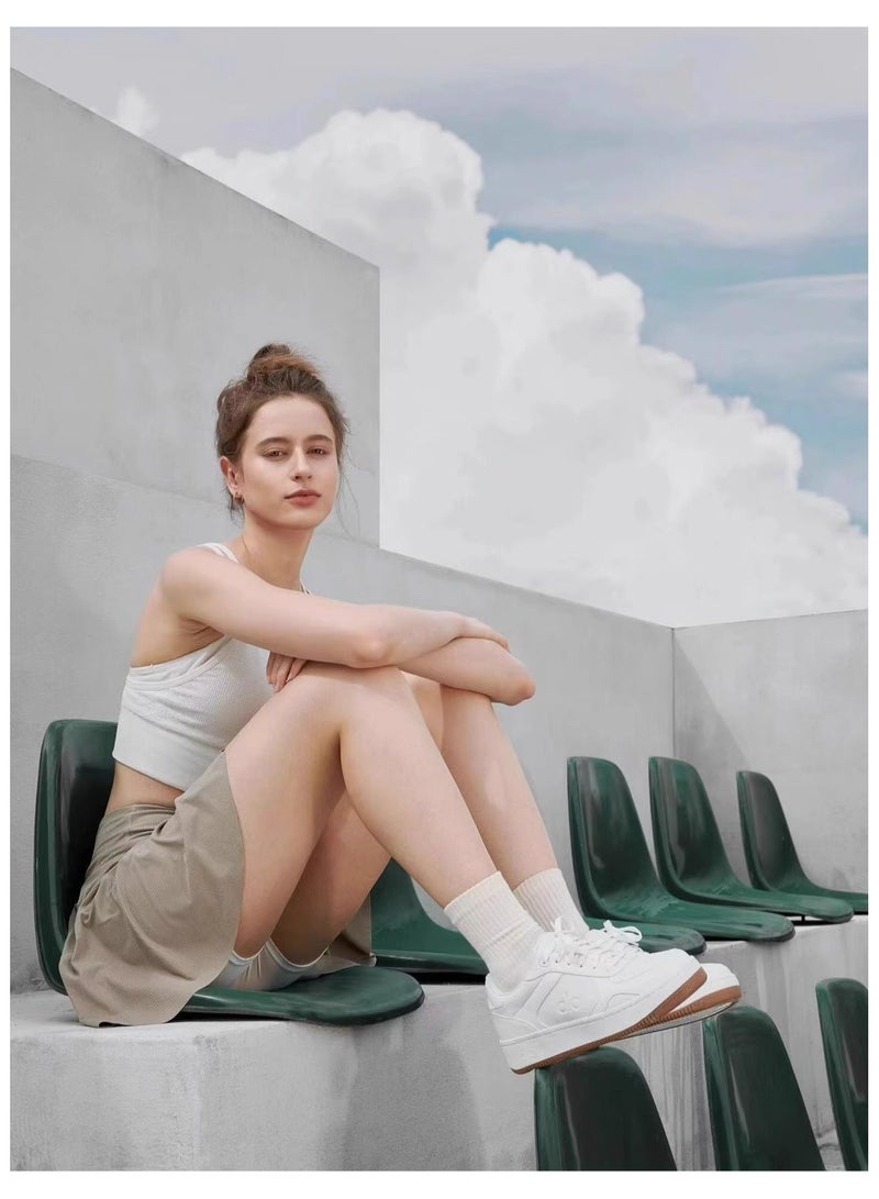 Alo white flat sports shoes Kim Ji-Soo's same design
