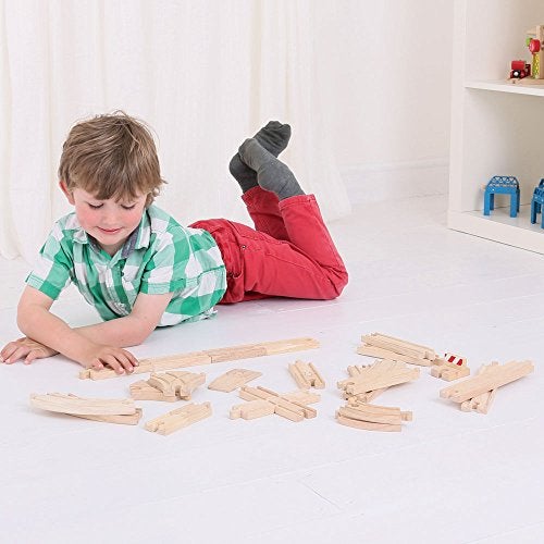 Bigjigs Rail طقم توسيع مسار القطار المنخفض من بيج جينجز - 25 قطعة من مسار القطار الخشبي لمجموعات القطارات، ملحقات قطار بيج جينجز عالية الجودة، متوافقة مع معظم العلامات التجارية الرئيسية للسكك الحديدية الخشبية - Image 4