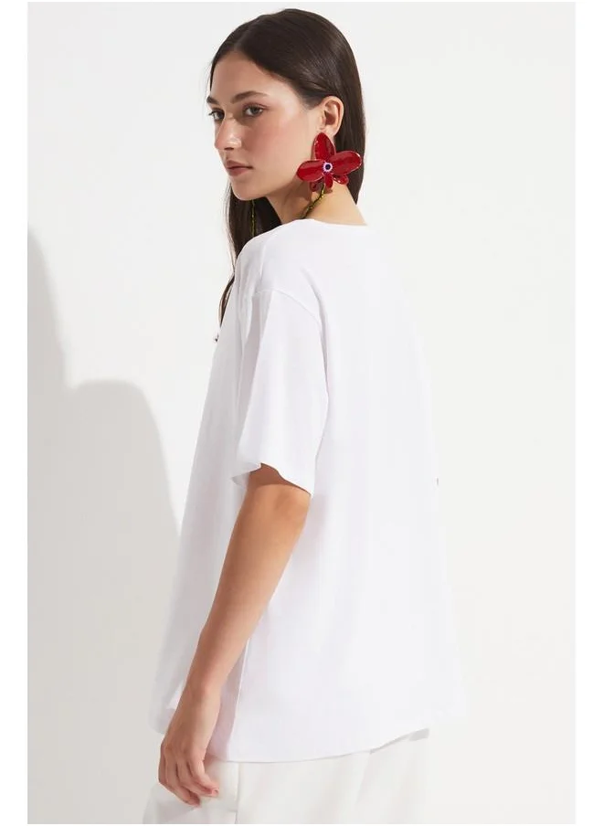 JUNE June 100% Cotton Loose Fit V Neck Tshirt White