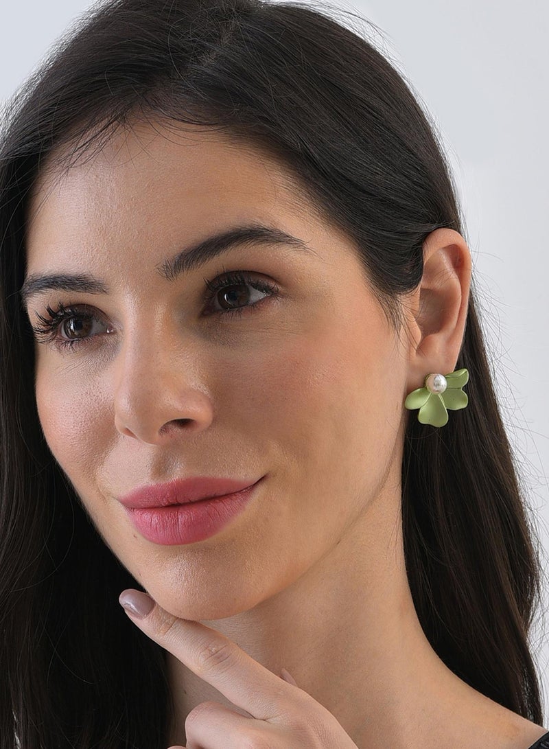SOHI Petal Artificial Stud Earring Jewellery - Image 4