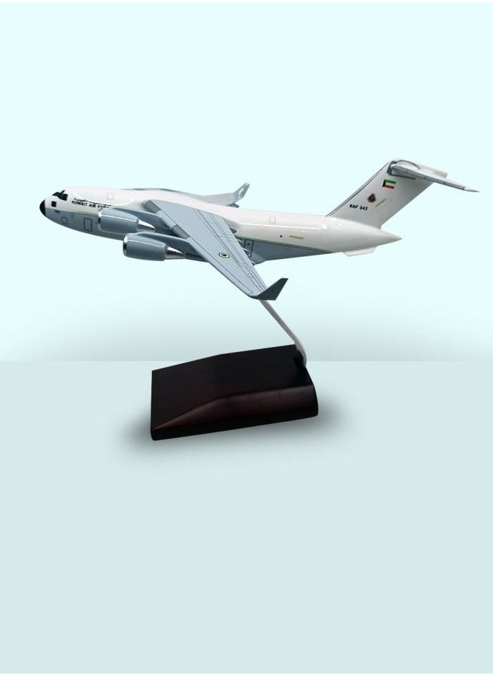 Fighter Gifts C-17 Kuwait Air Force Model 1:200 Scale  - Image 4