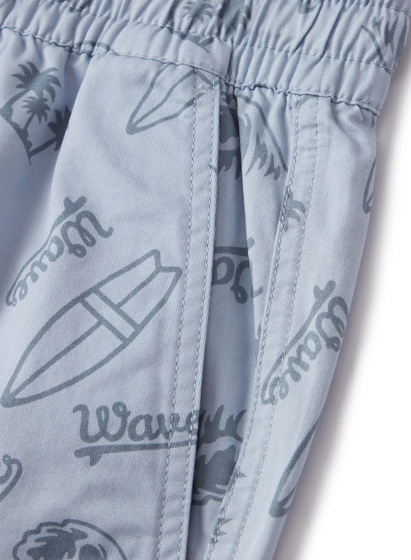 GIORDANO Men's Cotton Twill Bermuda Shorts: Slim Fit, Elastic Waist, Ultimate Comfort