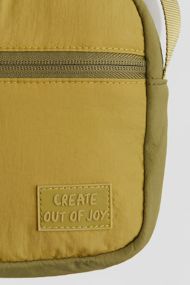 اتش اند ام Small Crossbody Bag