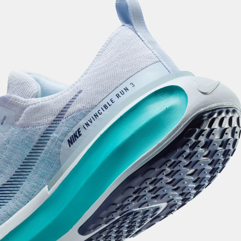 Nike Blue Men's ZoomX Invincible 3 Running Shoe for Men | Best Price UAE