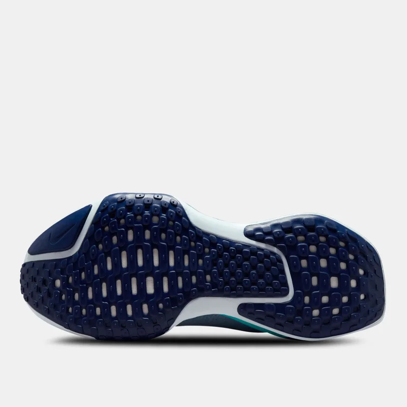 Nike Blue Men's ZoomX Invincible 3 Running Shoe for Men | Best Price UAE