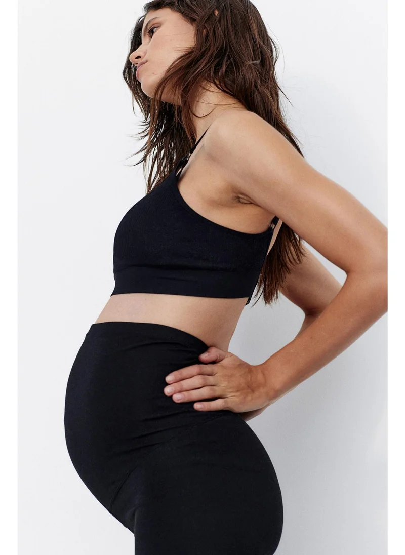 H&M MAMA Seamless nursing sports bra