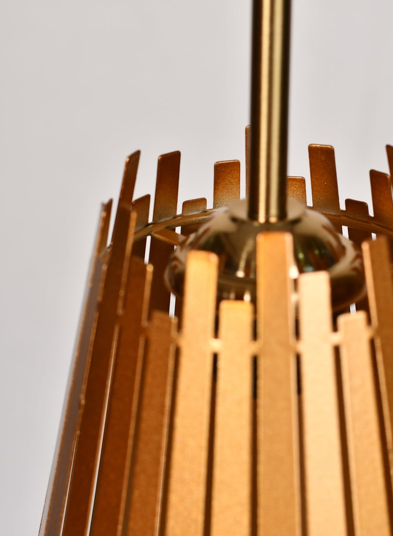 Modern Gold pendant chandelier, geometric shape, with a contemporary and modern design - Image 5