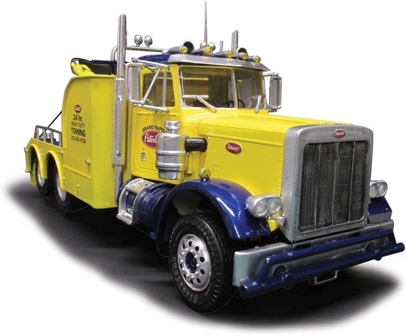 AMT Peterbilt 359 Wrecker Model Kit 125 Scale Buildable Tow Truck for Kids and Adults AMT1133 - Image 4