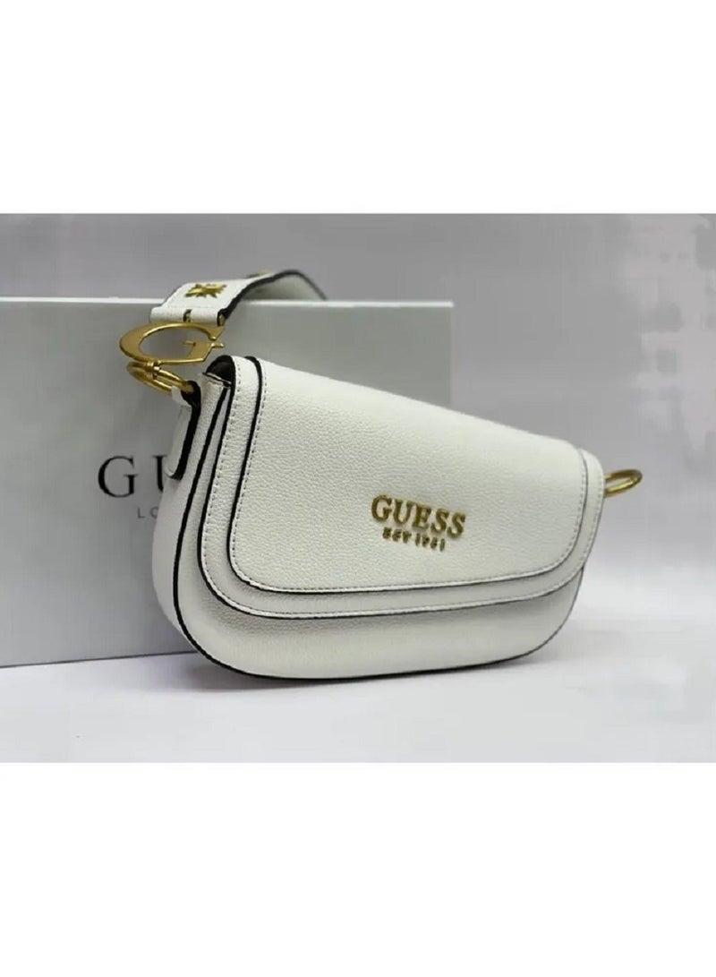 جس حقيبة كتف صغيرة من GUESS بطبعة مونوغرام 4G - Image 2