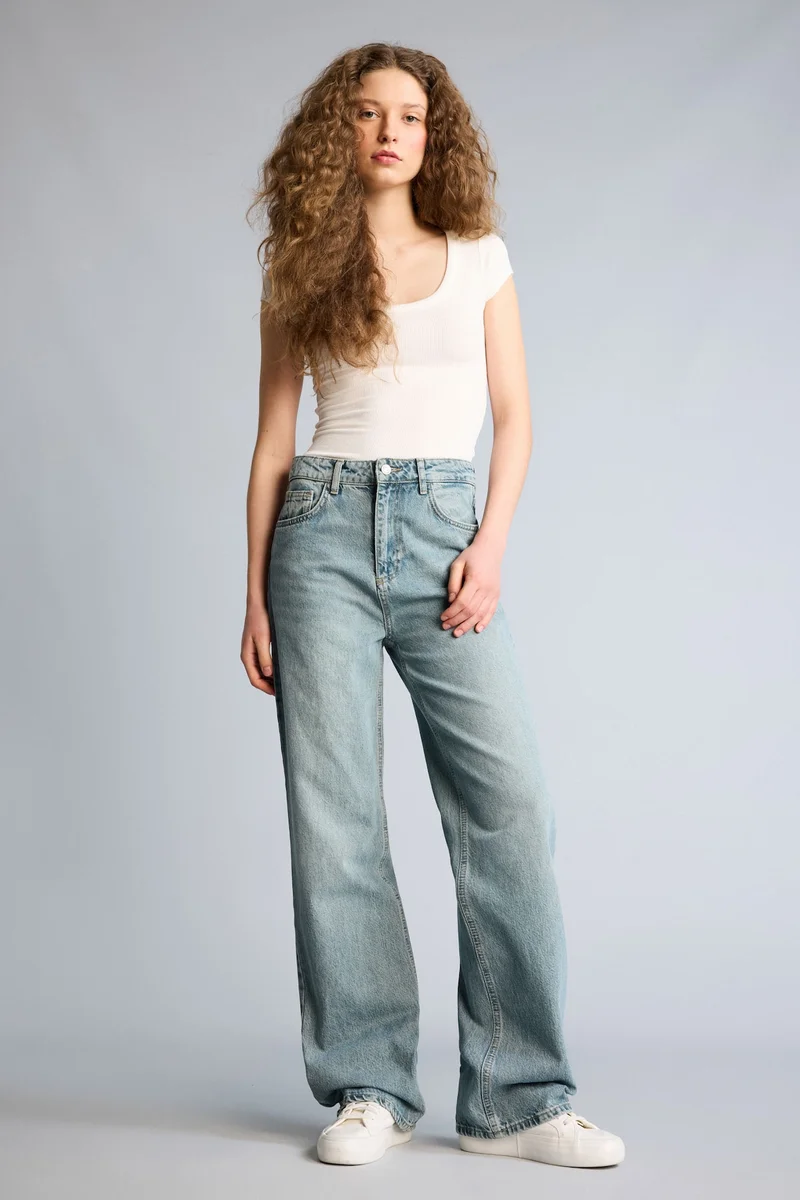 Defacto  90's Wide Leg High Waist Long Jeans for Women | Best Price UAE