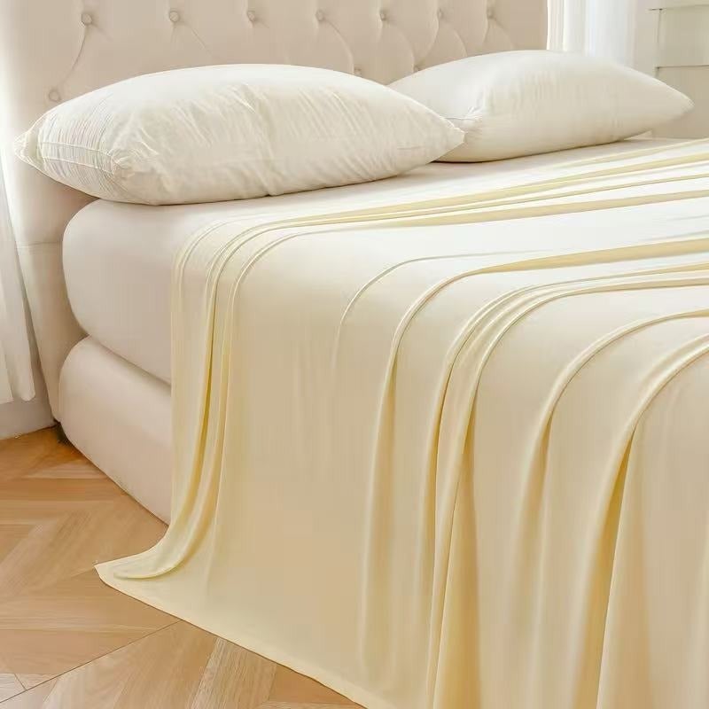 Lightweight Breathable Summer Bed Blanket - Keeps You Cool, Breathable, Very Soft and Comfortable, Providing a Cooling Sensation. Ideal for Use in the Bedroom, Office, Outdoors, and in the Car. Suitable for All Seasons. Air Conditioning Blanket - Image 1