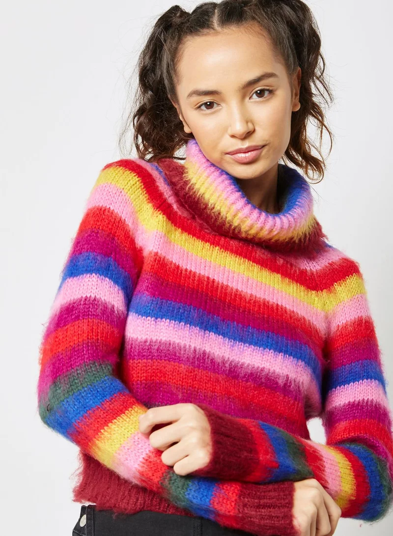 FOREVER 21 Rainbow Striped Sweater