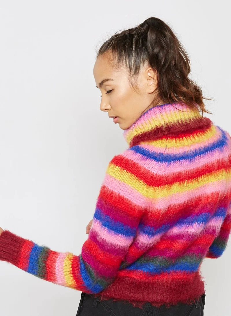 FOREVER 21 Rainbow Striped Sweater