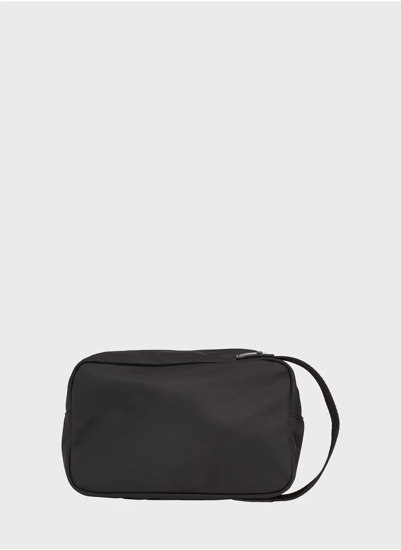 CALVIN KLEIN Logo Washbag