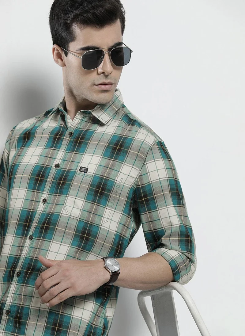 ذا انديان كراج كو Men Regular Fit Checkered Full Sleeves Spread Collar Casual Shirt