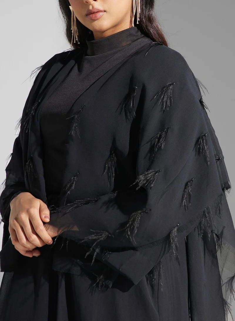 SINOIR Feather Detail Abaya