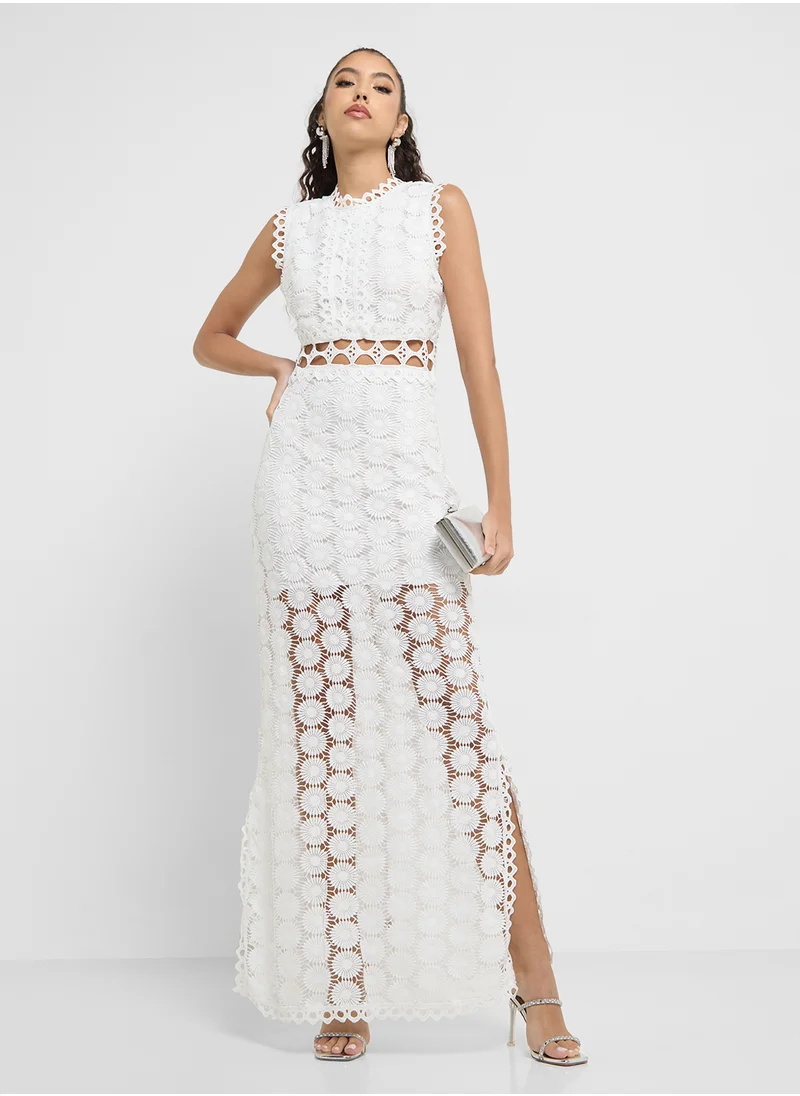 جينجر Cutwork Embroidery Maxi Dress
