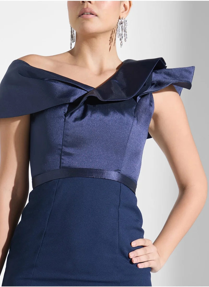Iyra Off-Shoulder Evening Dress