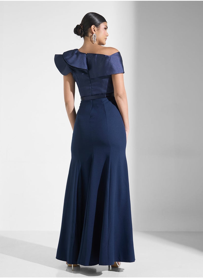 ايرا فستان سهرة مكشوف الكتفين - Image 2