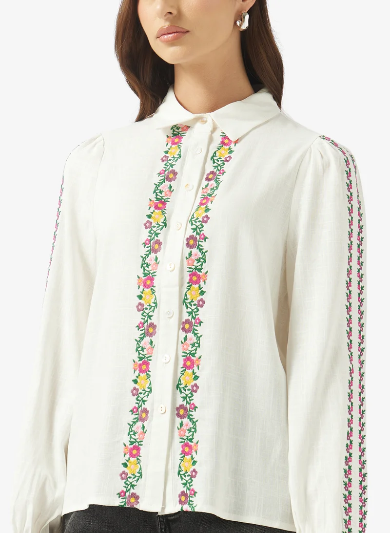 ايلا قميص بأزرار وطبعة حدود