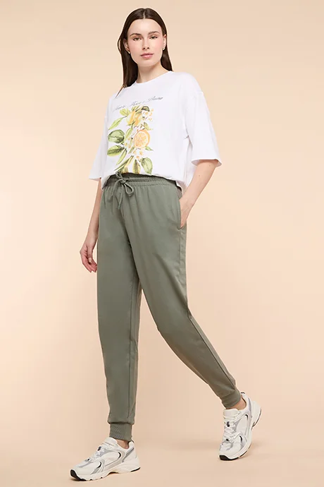 أر أند بي Solid Joggers with Drawstring Waist