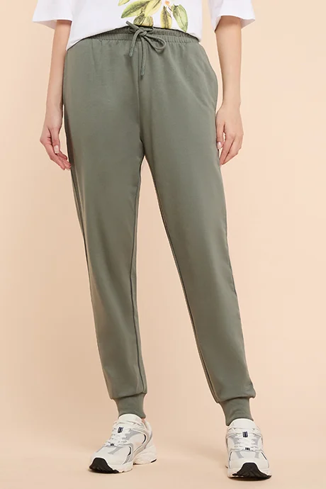 أر أند بي Solid Joggers with Drawstring Waist