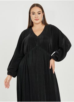 Styli Plus Plisse Maxi Dress with Volume Sleeves  - Image 2