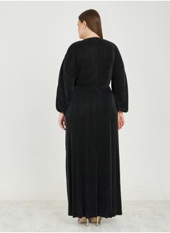 Styli Plus Plisse Maxi Dress with Volume Sleeves  - Image 4