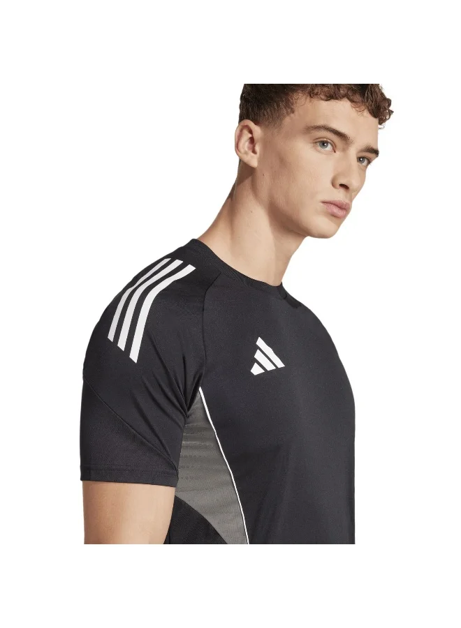 adidas تيشيرت كرة قدم تيرو 25 سي للرجال أسود مقاس XS