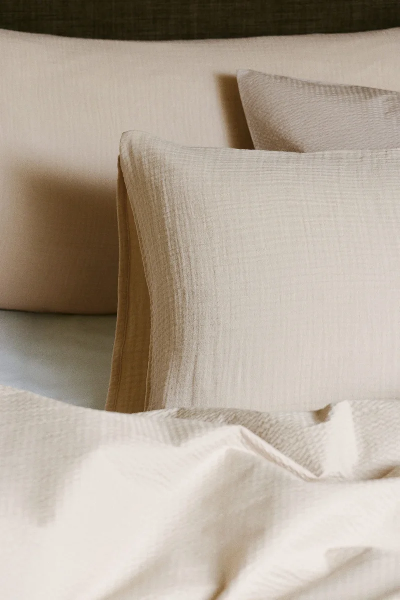 H&M 2-pack cotton muslin pillowcases