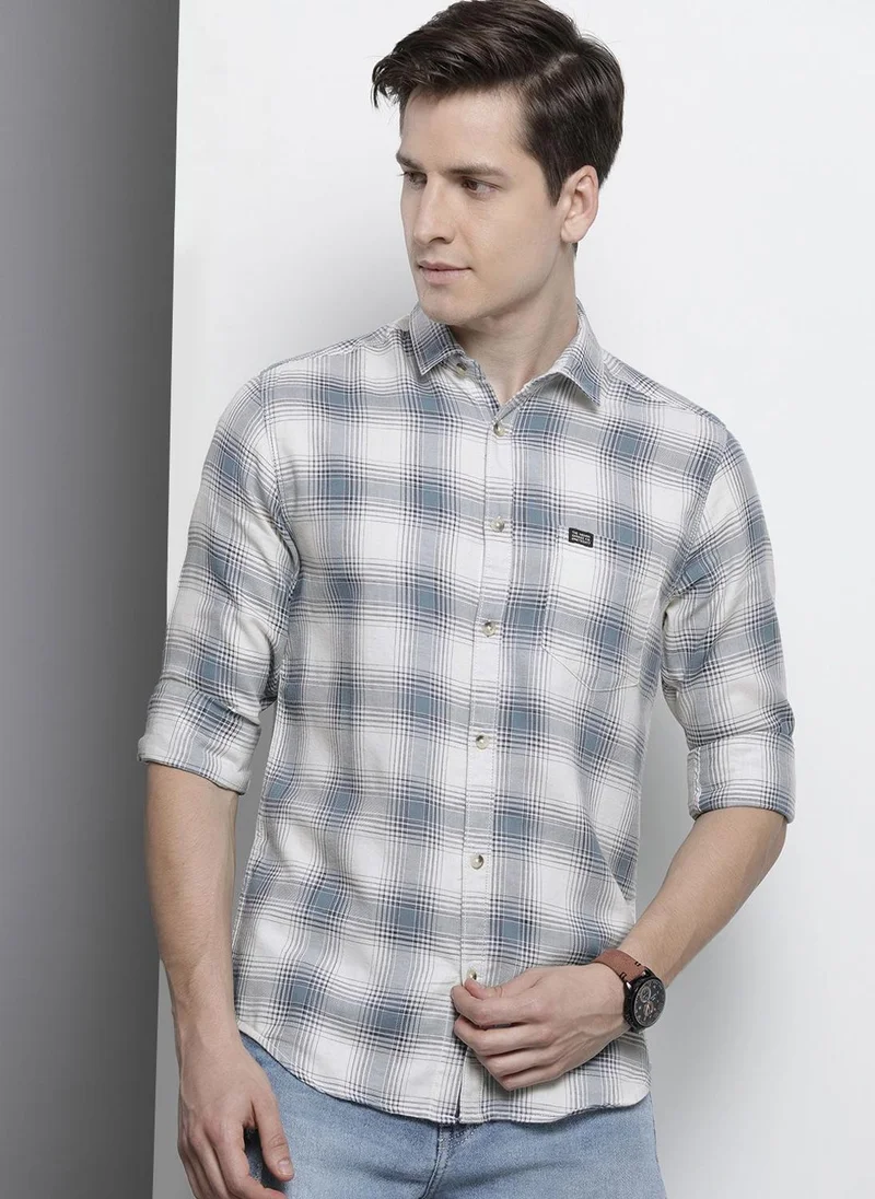 The Indian Garage Co Men Slim Fit Checkered Full Sleeves Spread Collar Casual Shirt
