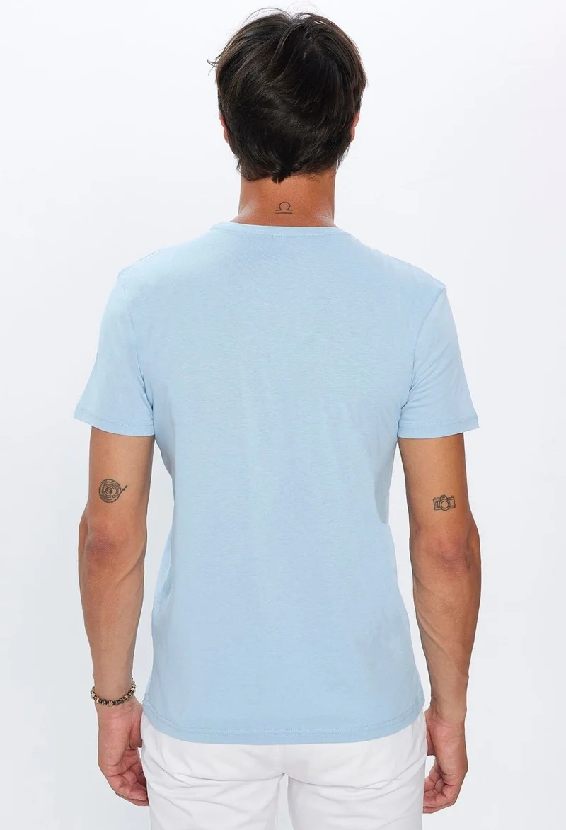 Tudors Men's Slim Fit Slim Cut 100% Organic Cotton Soft Texture Basic Light Blue Crew Neck T-Shirt