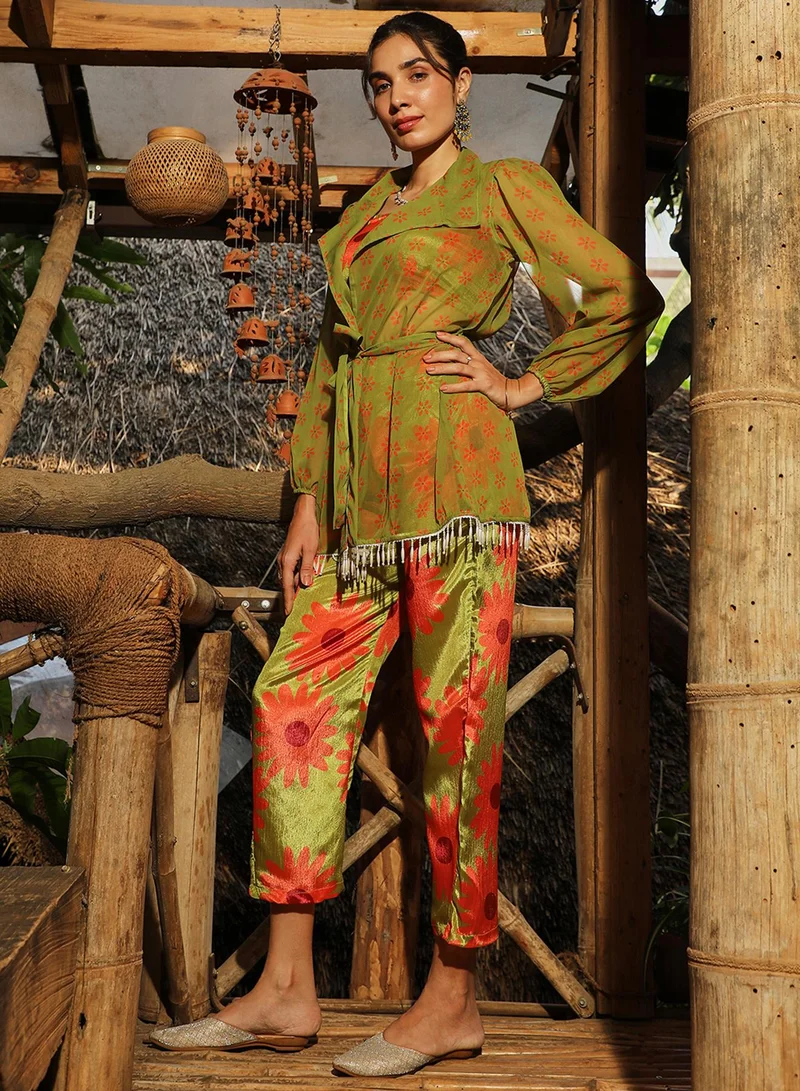  قصة Women's Avocado Green Flower Tie-Up Co-Ord Set