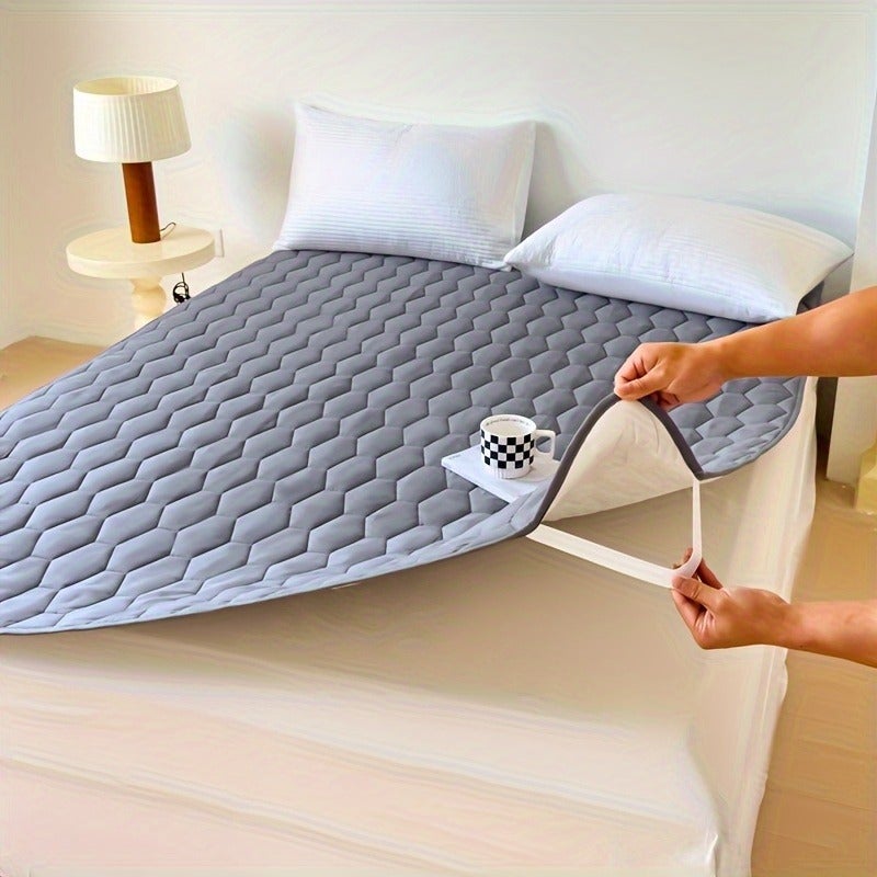 One-Piece Waterproof Mattress, Non-Slip, Soft and Comfortable. Suitable for Hotels, Homes, Apartments, Dormitories. Pillowcase Not Included - Image 2