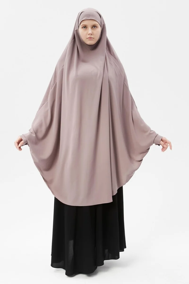 التوبة Women's Hijab Medina Silk Sheet Top with Veil Soufflé Hijab