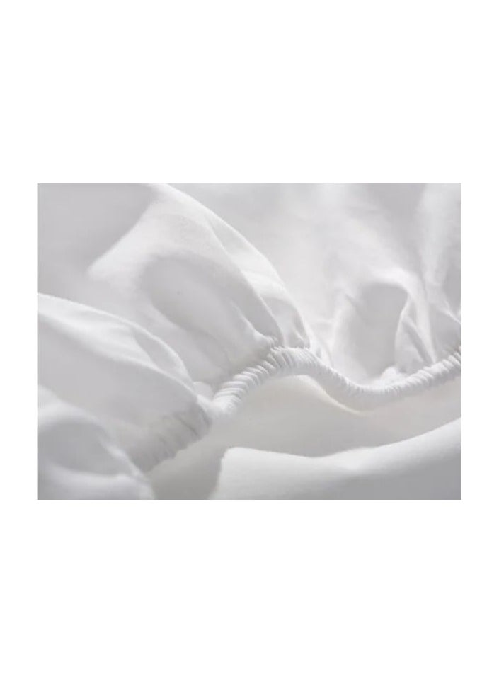 AKD - A two-in-one mattress protector and sealant that prevents leakage and is comfortable because it contains two layers, the inner is plastic and the outer is a soft, circular towel, size 140 by 200 cm. - Image 1
