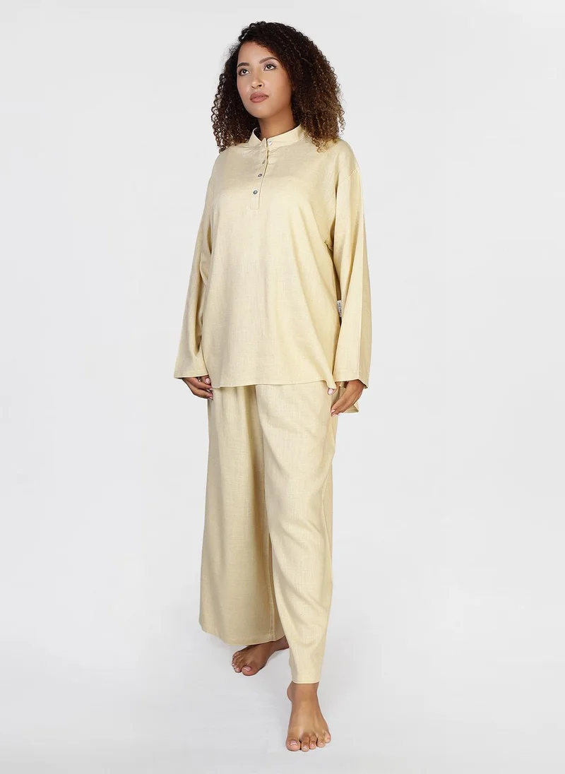 جيمي لي بوند Modest 2 PCS Linen Set of relaxed-fit top with a buttoned neckline and wide sleeves, paired with straight-leg trousers
