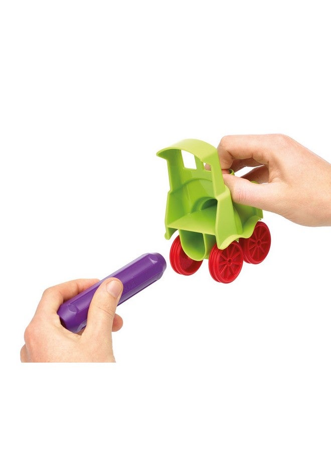 SmartMax SmartMax My First Animal Train STEM Magnetic Discovery Play Set with Moving Train and Soft Animals for Ages 1-5  - Image 5