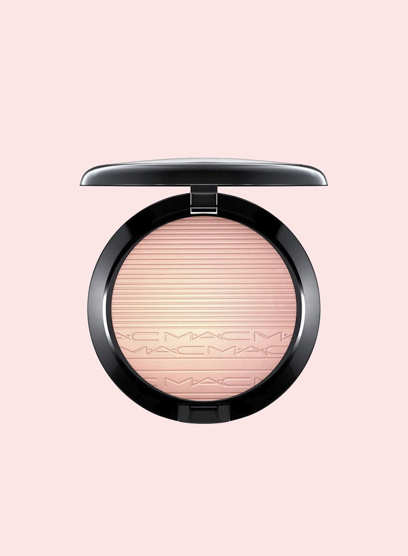 ماك كوزمتيكس هاي لايتر اكسترا دايمنشن سكين فينيش - بيمينج بلاش - Image 1