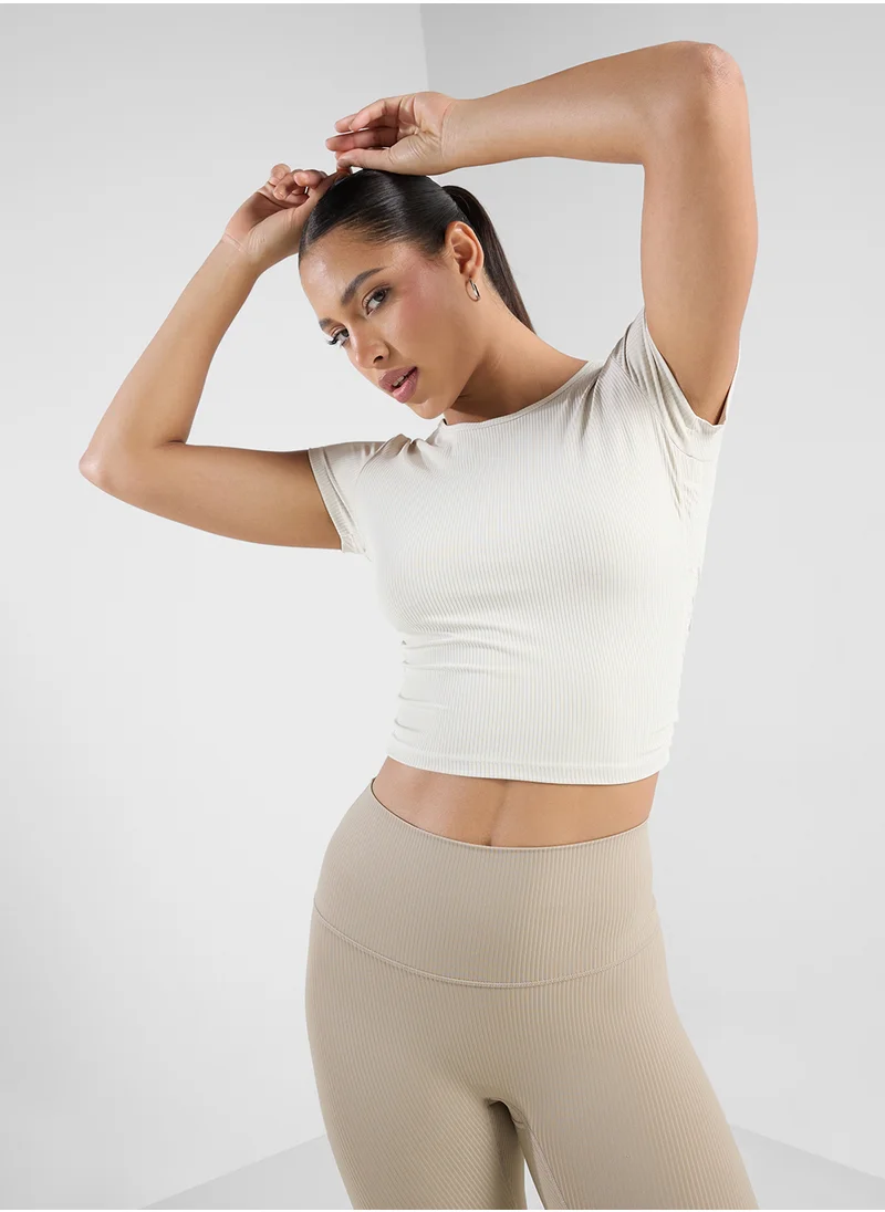فورورد Fitted Ruched T-Shirt