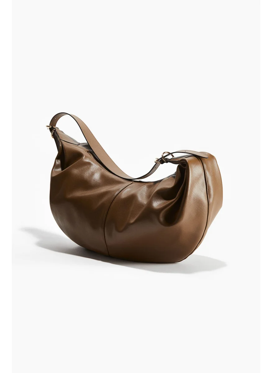 اتش اند ام Rounded Shoulder Bag