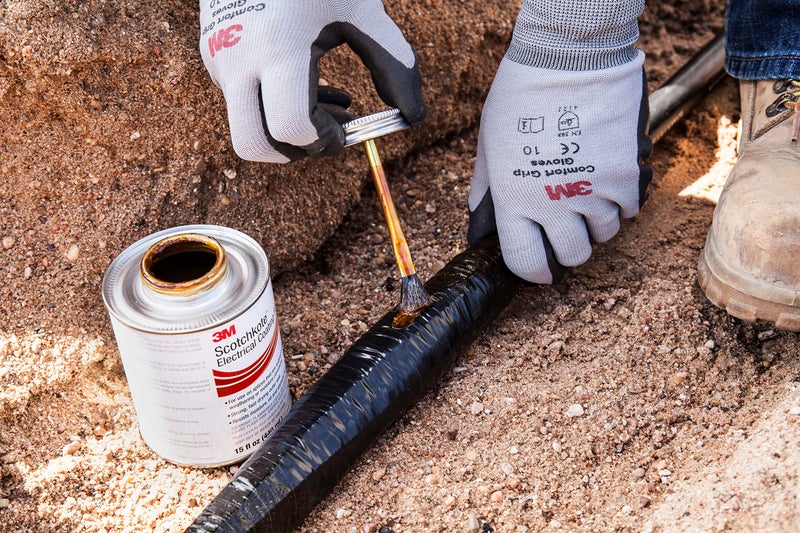 3M Scotchkote Electrical Coating FD, Fast-Drying Liquid, Flexible Sealant and Bonding Agent, Self-Contained Applicator, 15 oz. can - Image 3