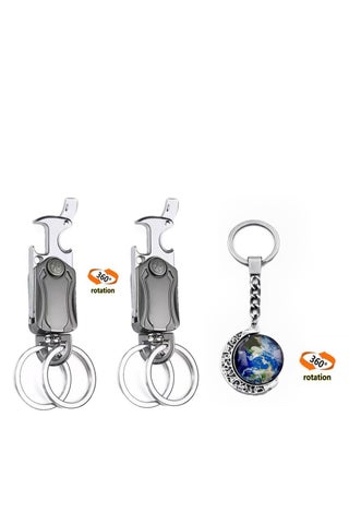 With Saudi flag keychain