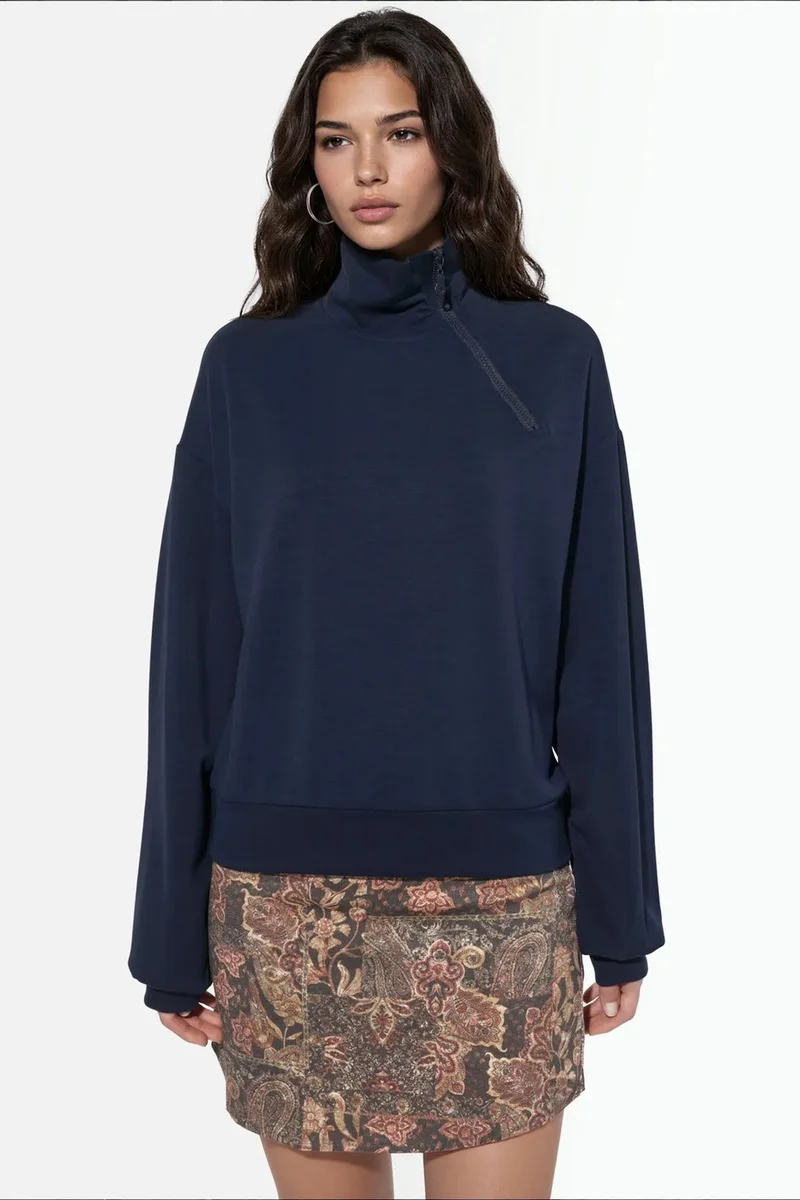 بوسيم BUSEM Relaxed Fit Zipper Collar Sweatshirt