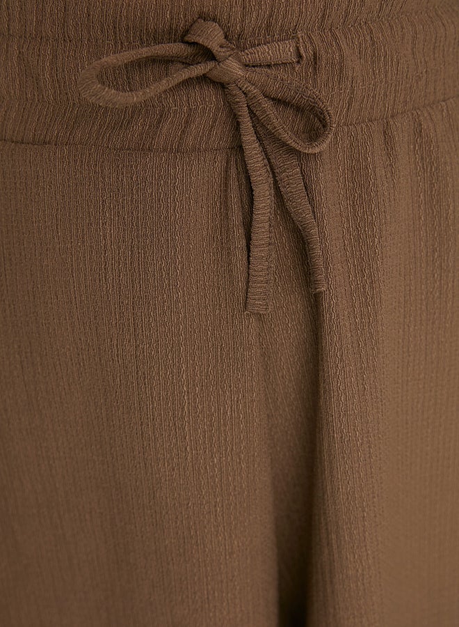 trendyol Mink Relaxed Fit Regular Waist Wrap/Textured Knitted Shorts  - Image 5