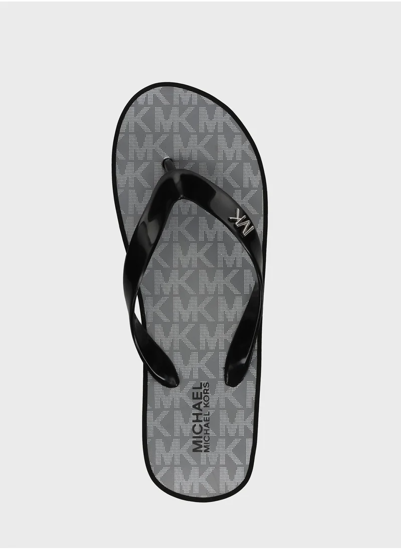 Michael Kors Youth Gage Kylo Flip Flops