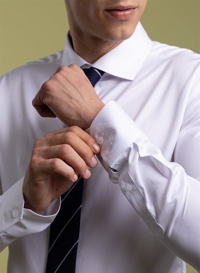مانرزم The Non-Iron Essential White Dress Shirt with Semi Cut Away Collar & Easy Care Finish - Image 5