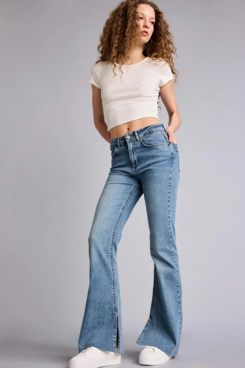 ديفاكتو Flare Super Skinny Hem Denim Trousers
