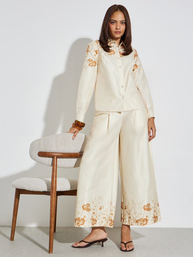 Styli Cream Printed Shirt and Wide Leg Pants Set - Image 1