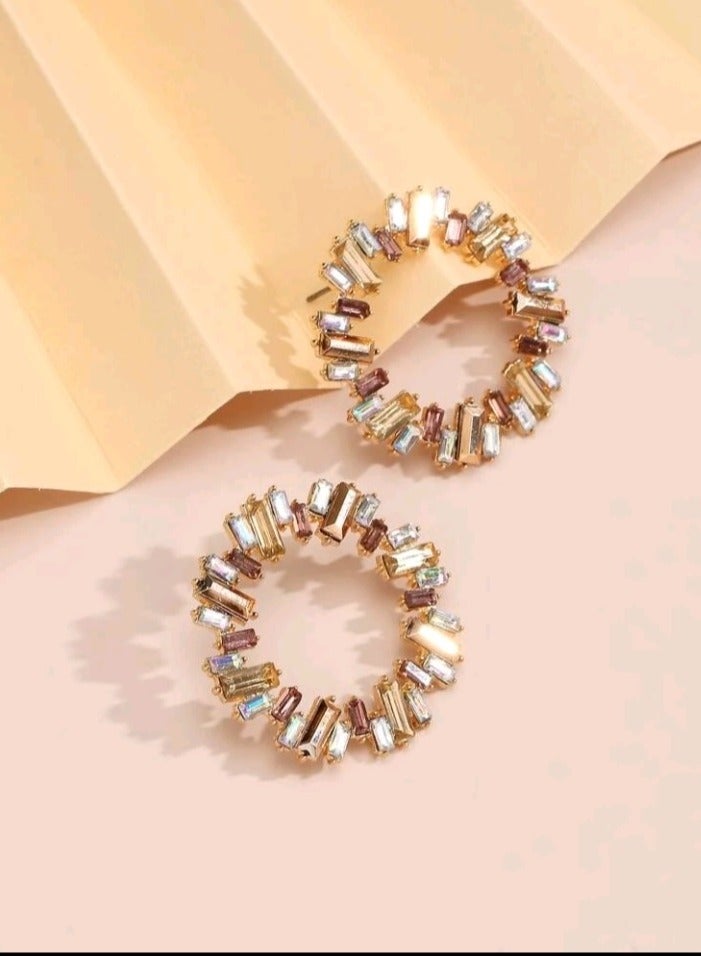 Attractives Elegant Trendy Earrings For Women - Image 2